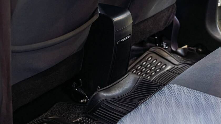 interior detailing SONAX berlin autocare surabaya