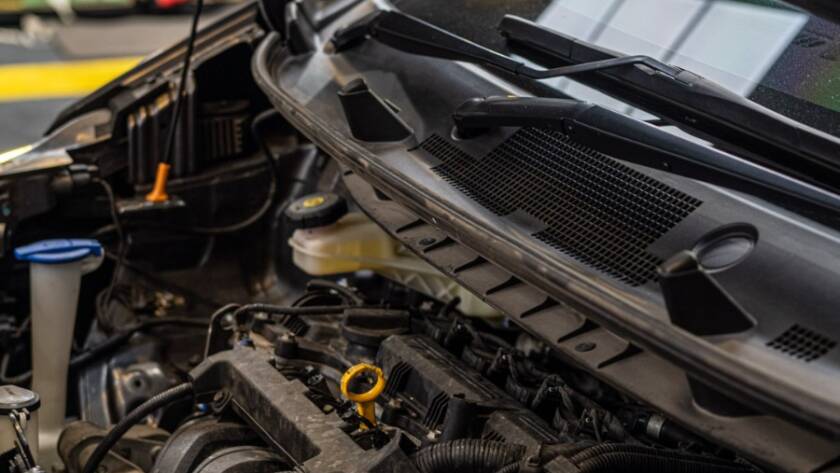 engine bay detailing