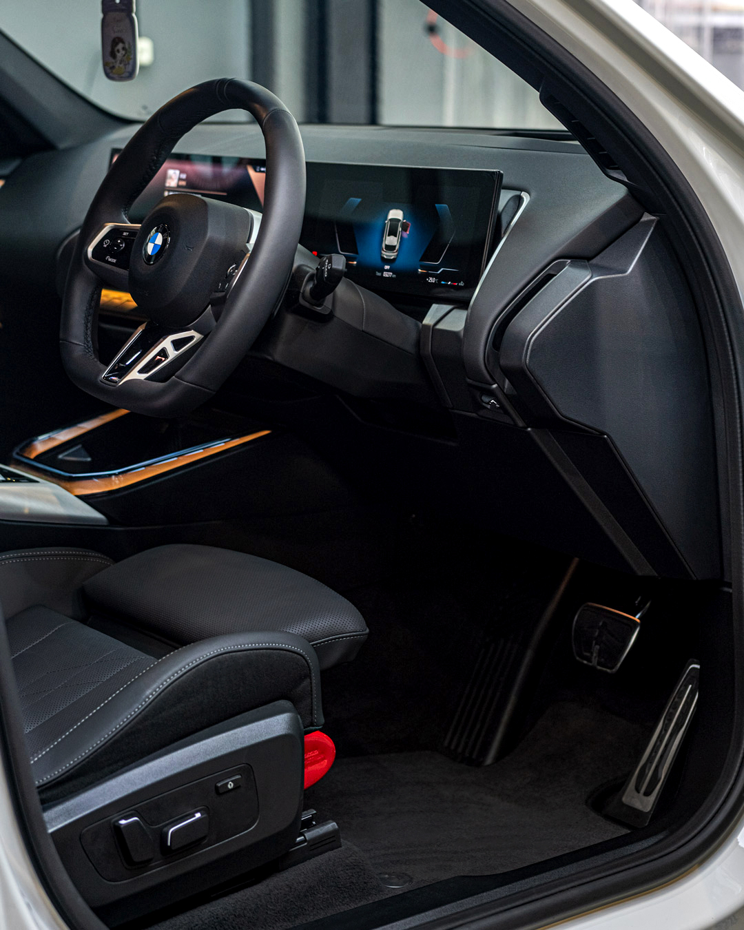 Dashboard mobil yang telah mendapatkan perlindungan Interior Coating