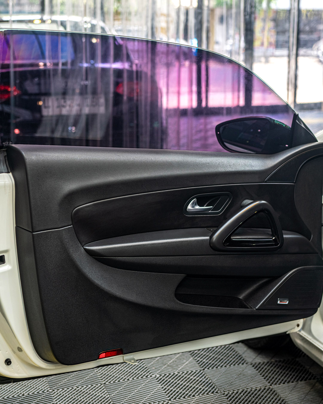 Interior mobil yang telah dilindungi dengan Interior Coating premium