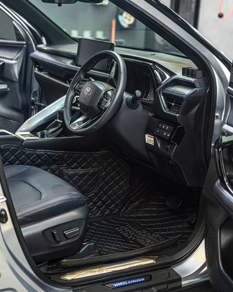 Hasil Interior detailing mobil Toyota Yaris Cross di Berlinautocare dengan hasil bersih dan higienis